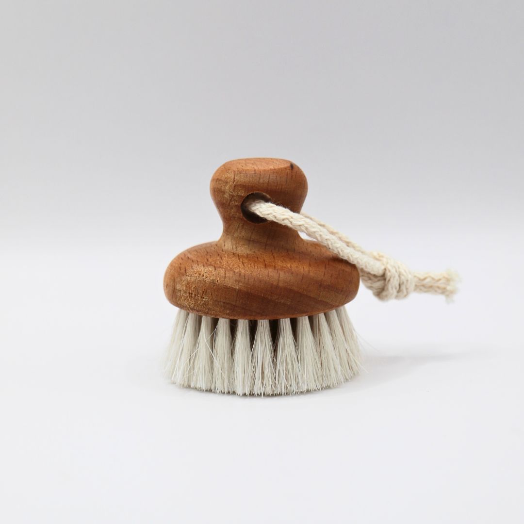 Brosse visage en hêtre