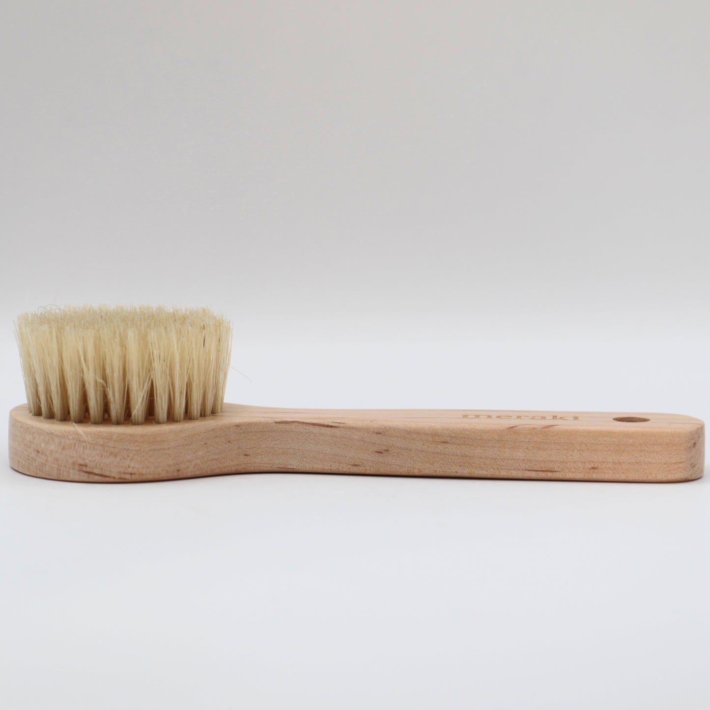Brosse à visage en érable