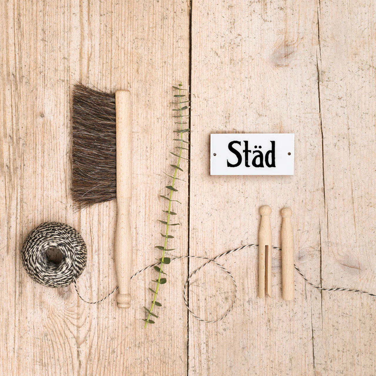 Brosse de table en bois de hêtre