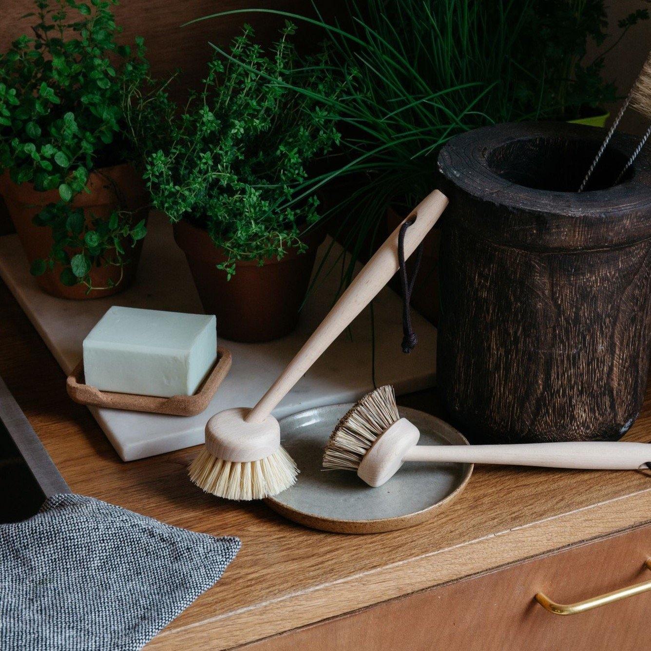 Brosse vaisselle naturelle dure - Les Jolies Emplettes