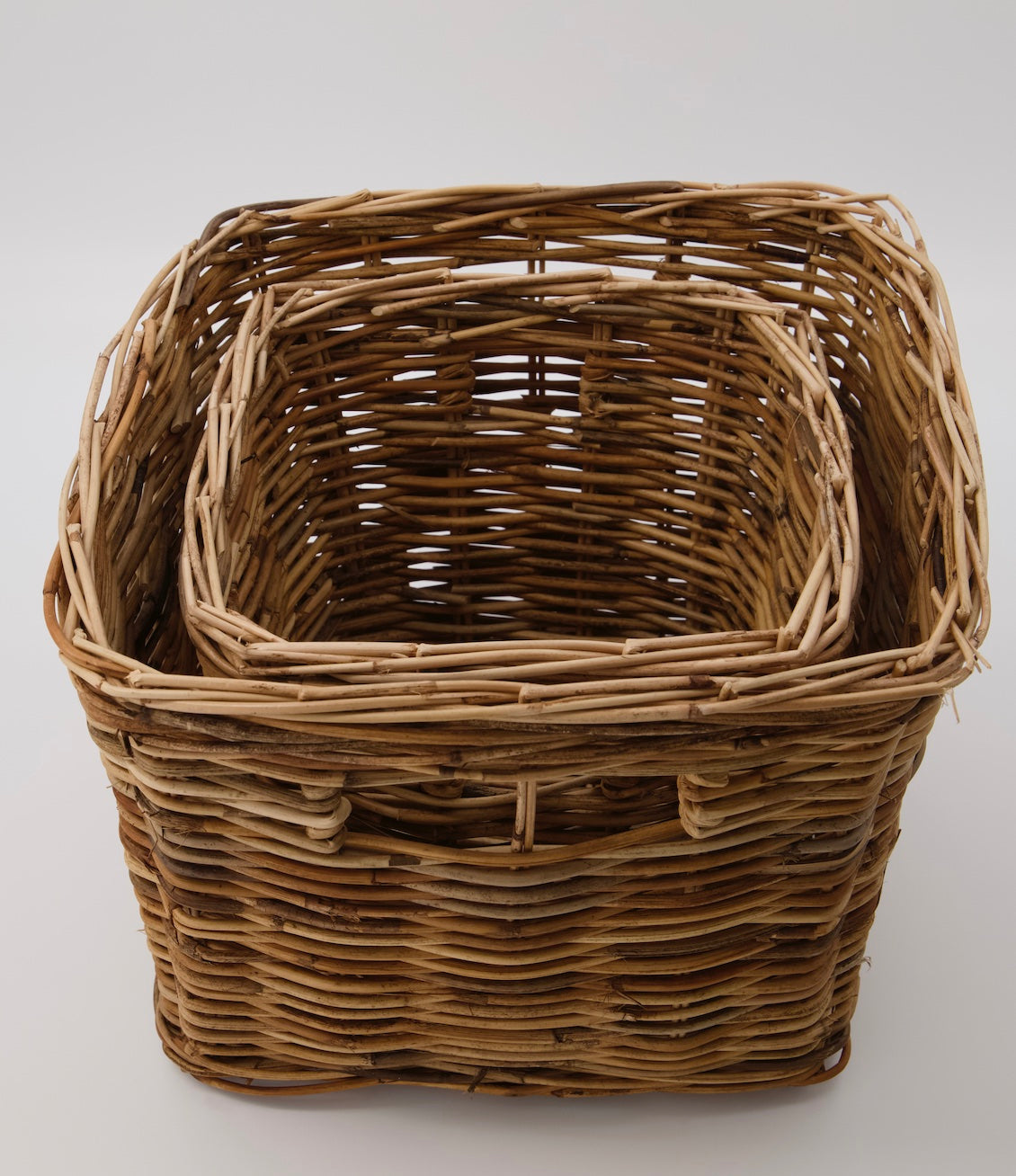 Panier carré en rotin (2 tailles)